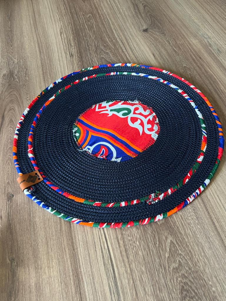 Ruvia Round Placemat