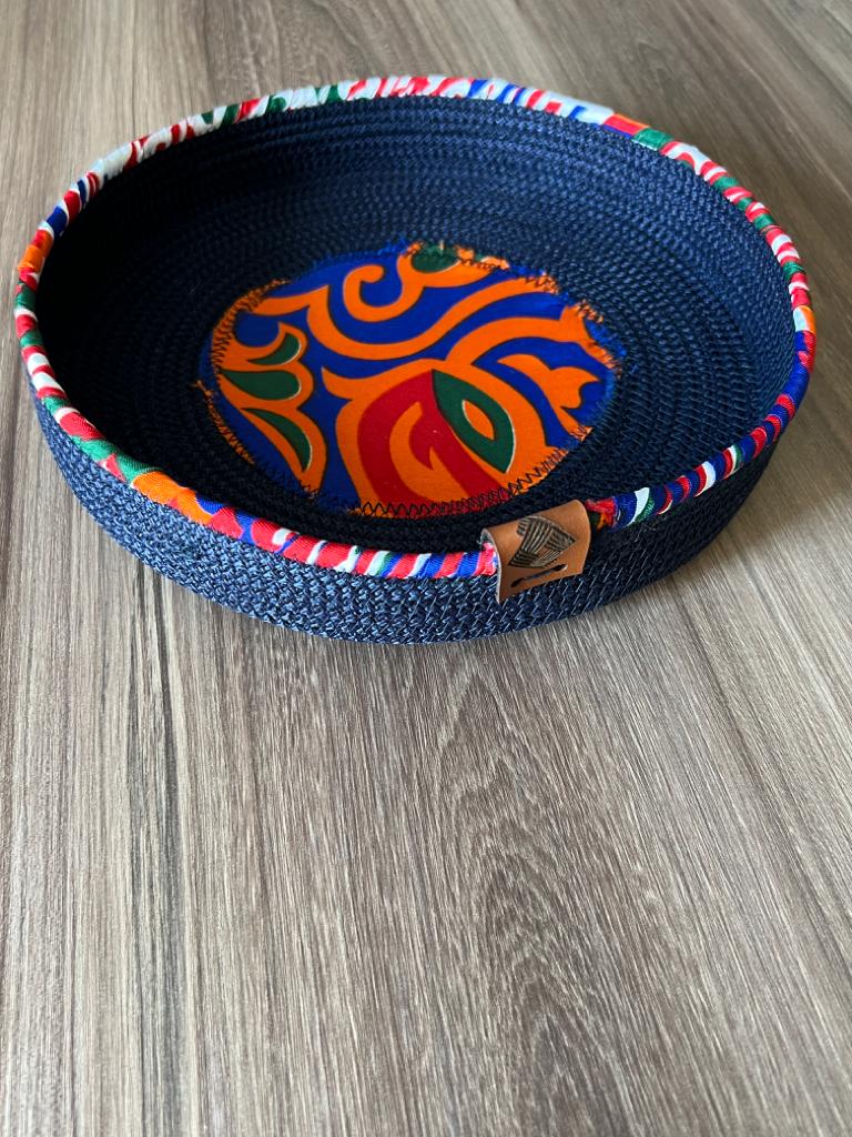 Ruvia Woven Plate
