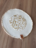 Luna Round Placemat – White & Gold