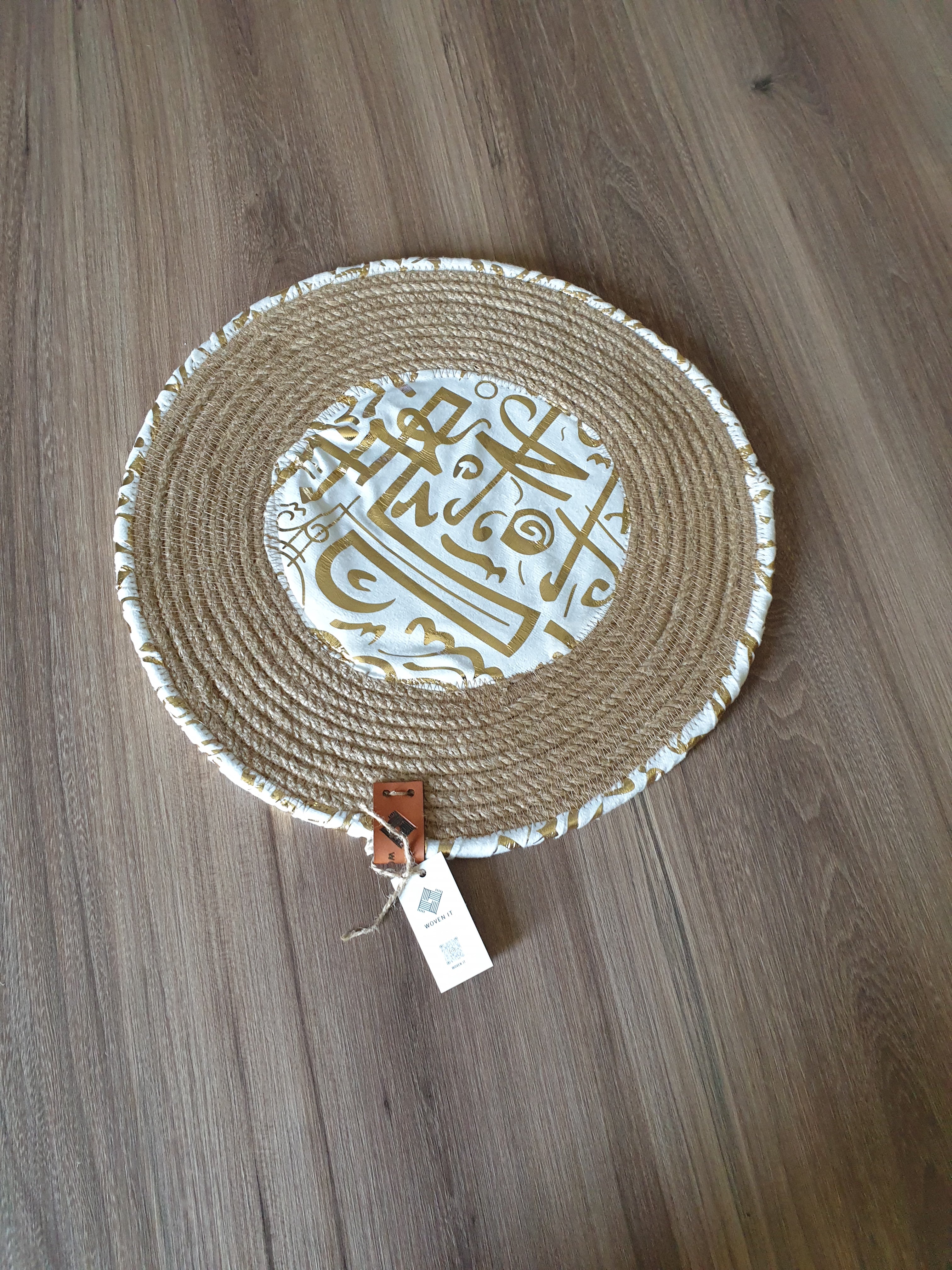 Luna Round Placemat – White & Jute