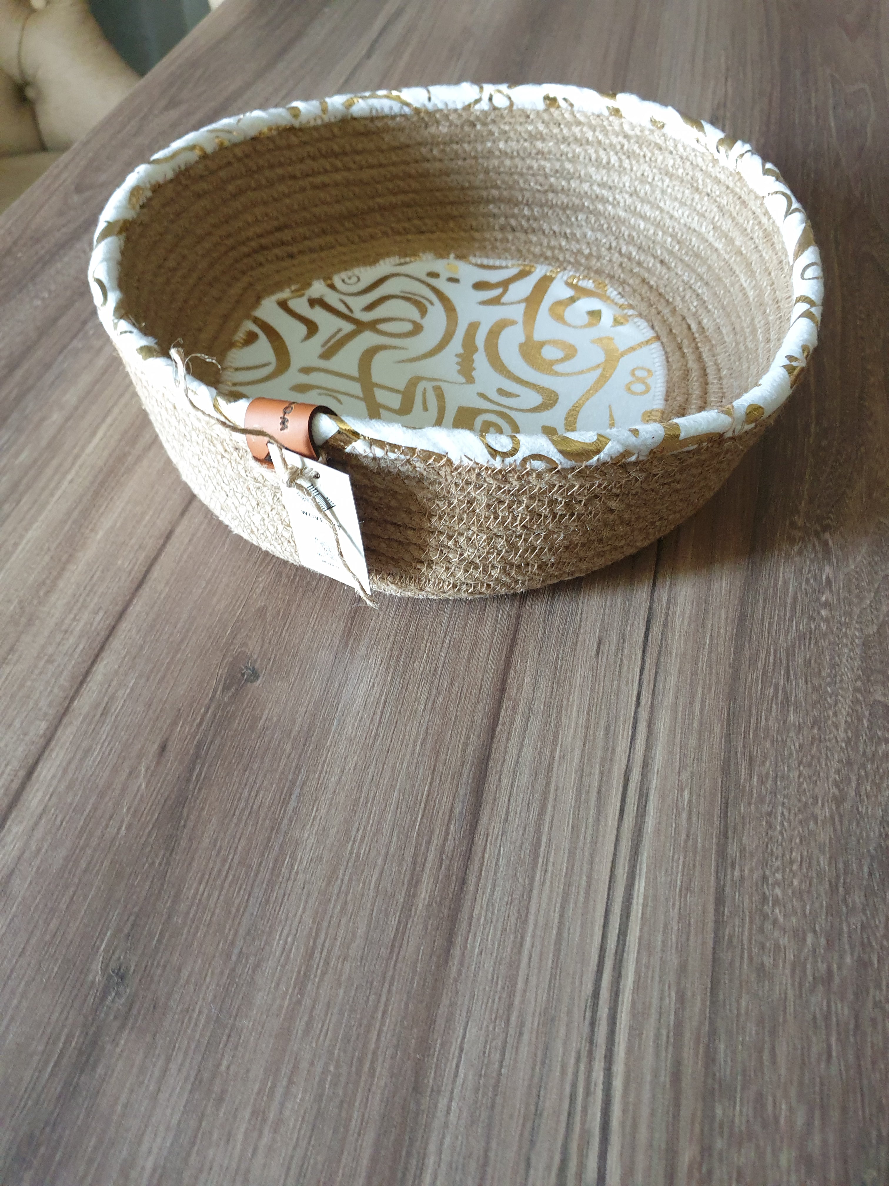 Ayla Woven Plate – White & Jute
