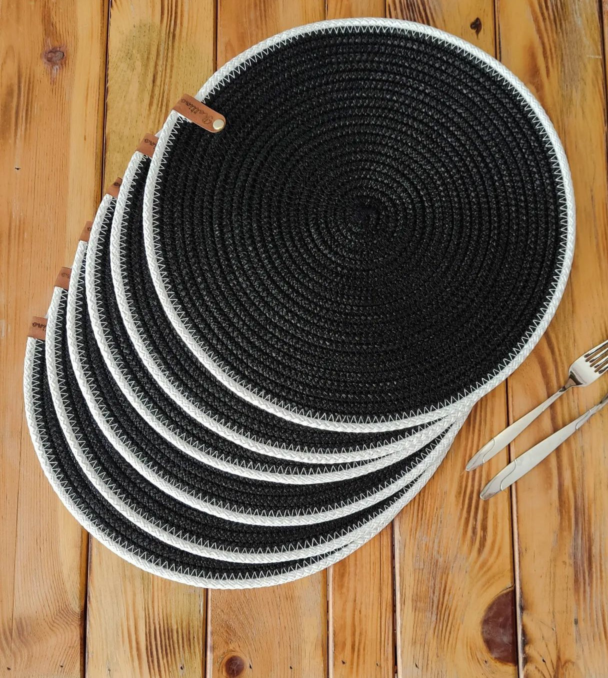 Zira Placemat