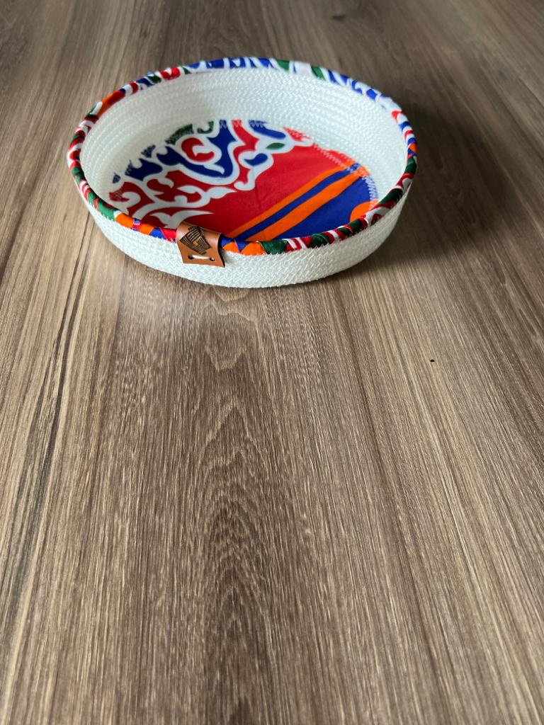 Ruvia Woven Plate