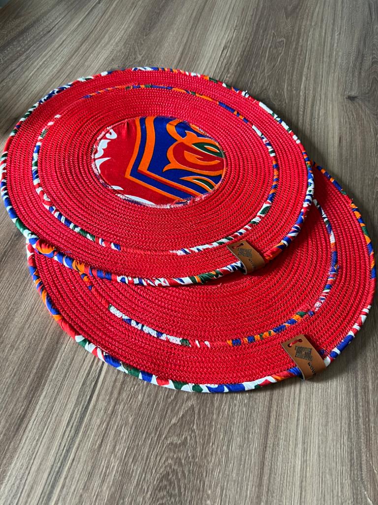 Ruvia Round Placemat