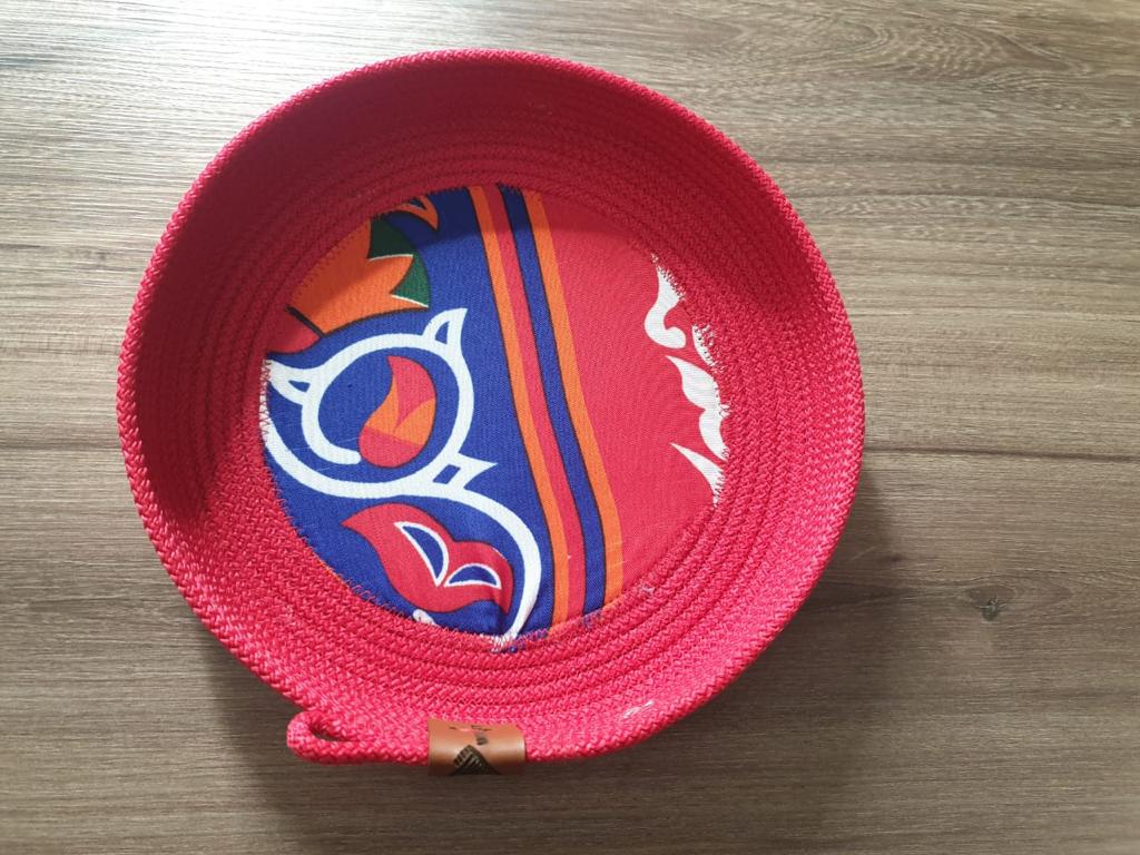 Ruvia Woven Plate – Small