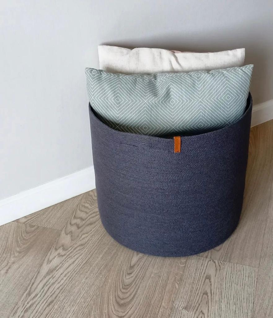 Liva Laundry Basket