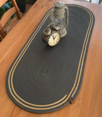 Liro Table Runner