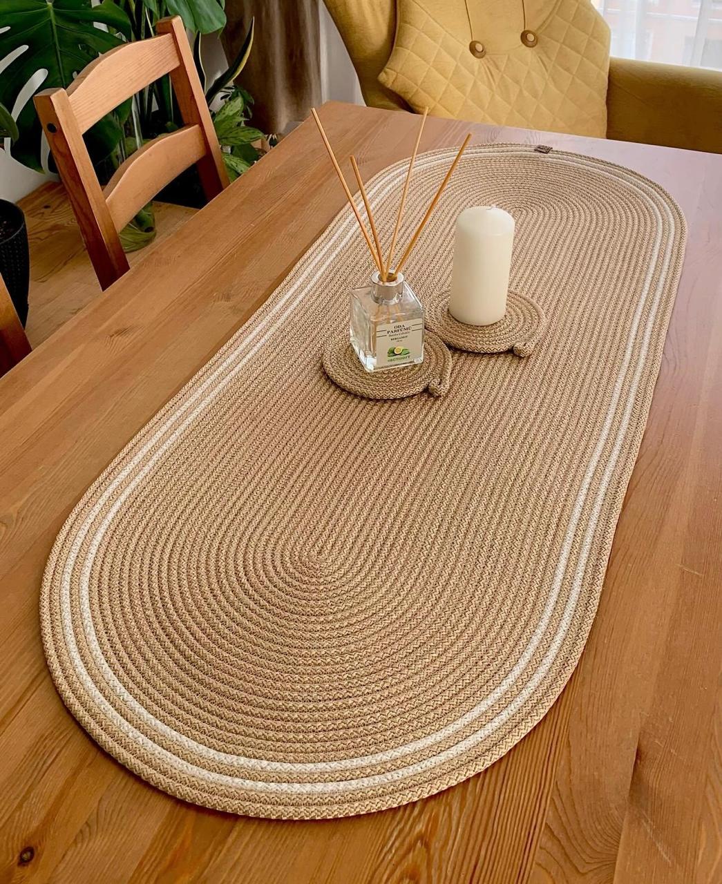 Lavi Table Runner