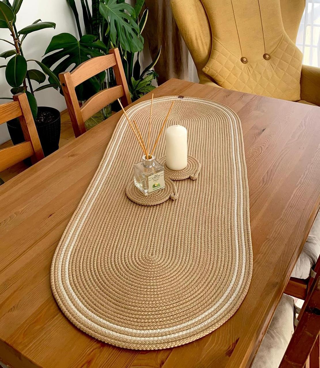 Lavi Table Runner