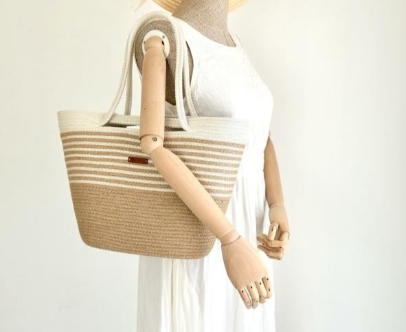 Kivoa Woven Bag