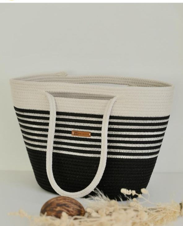 Karoa Woven Bag