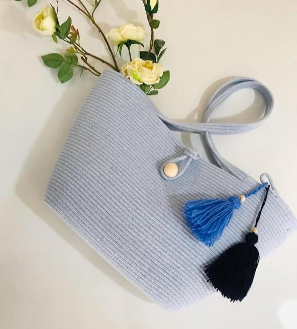 Vexa Woven Bag