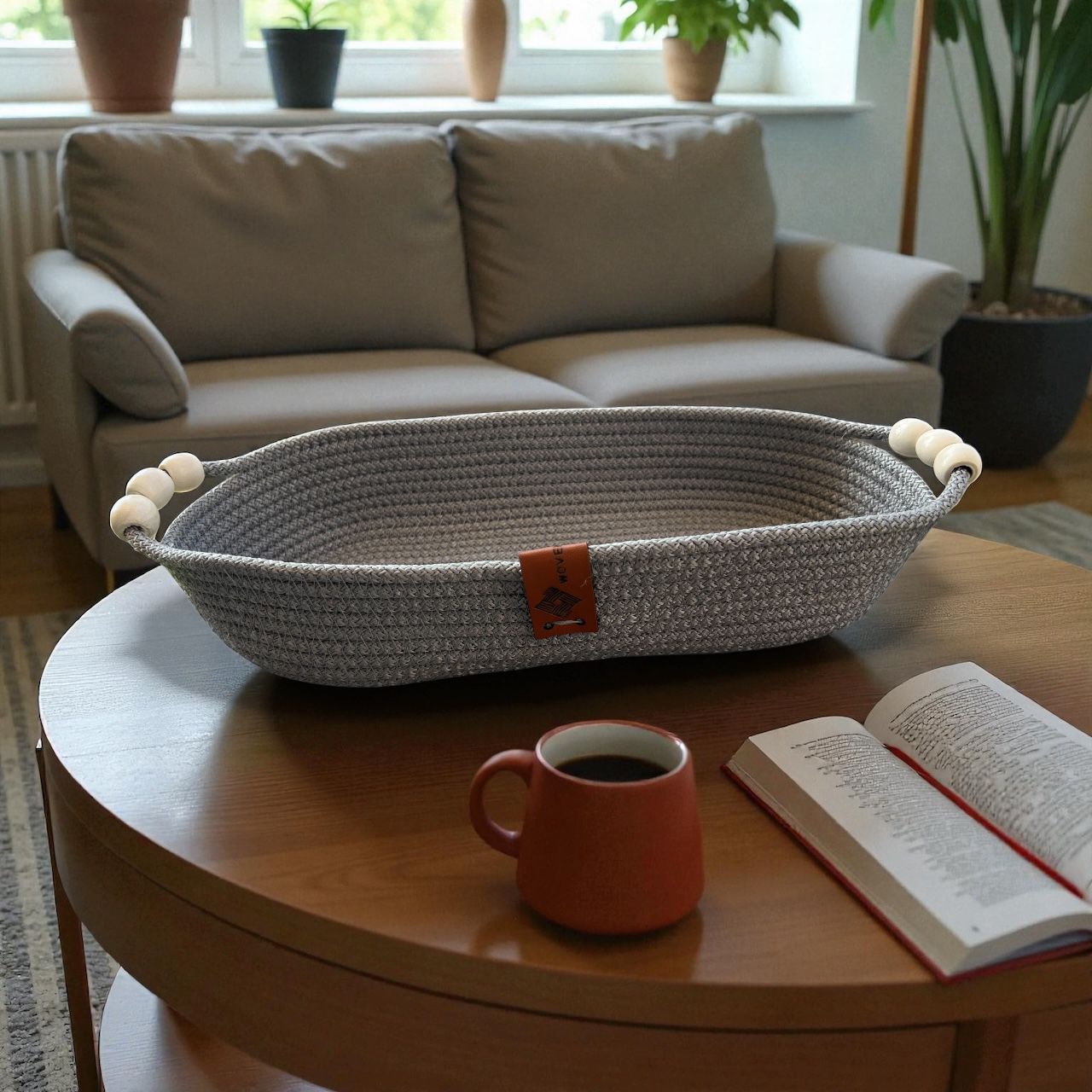 Vira Woven Oval Plate