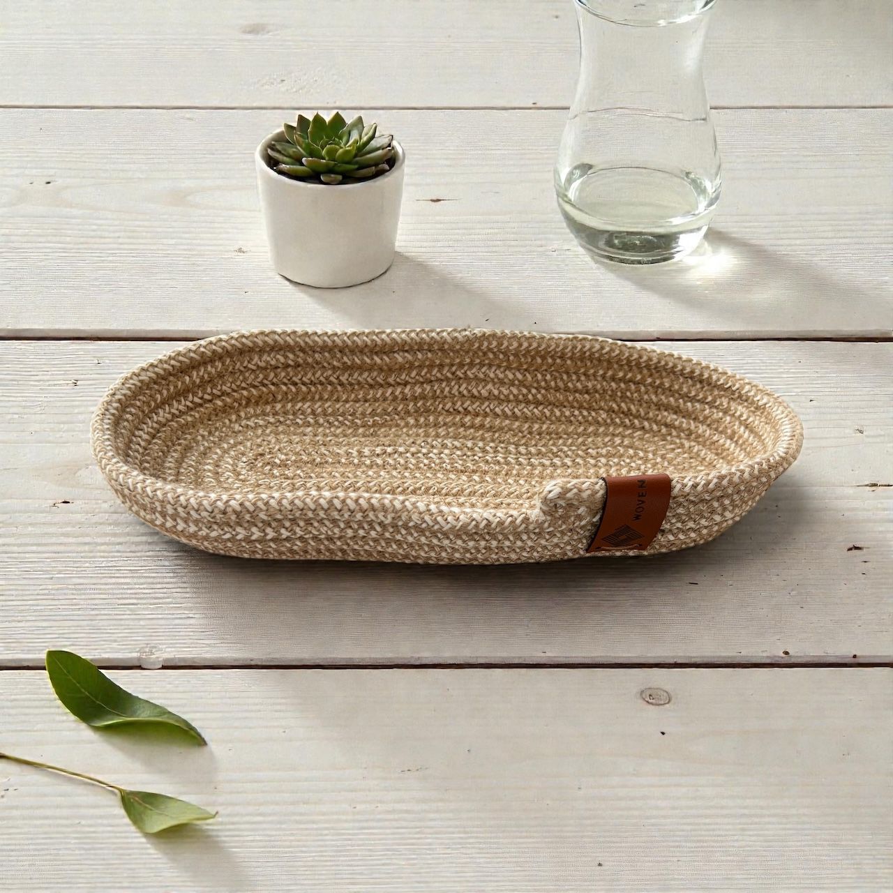 Dottie Woven Oval Plate