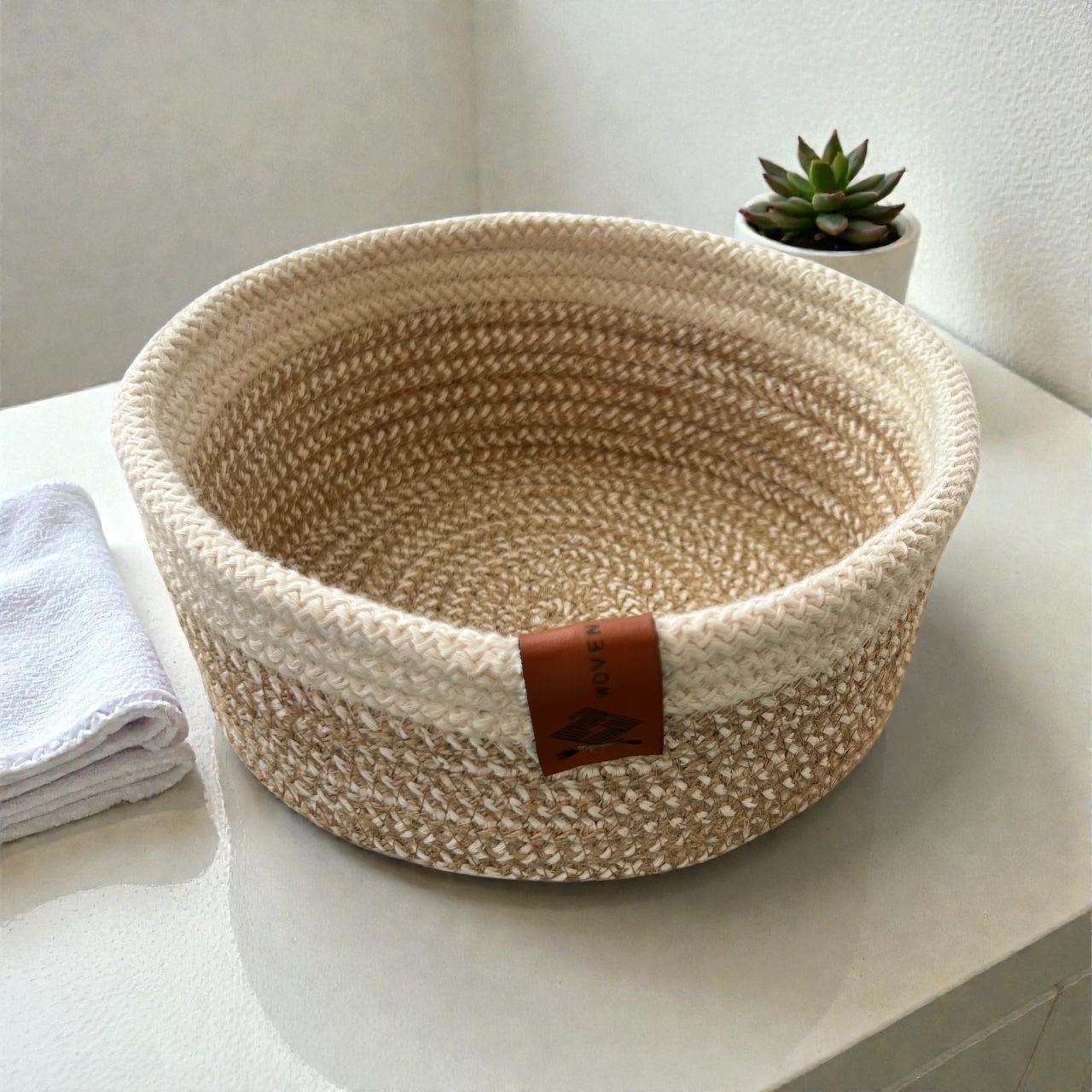 Kaya Woven Round Plate- Shaped