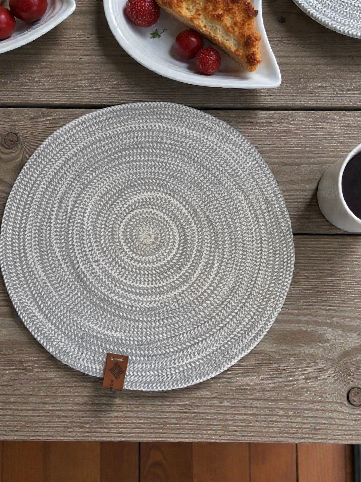 Rivae Placemat