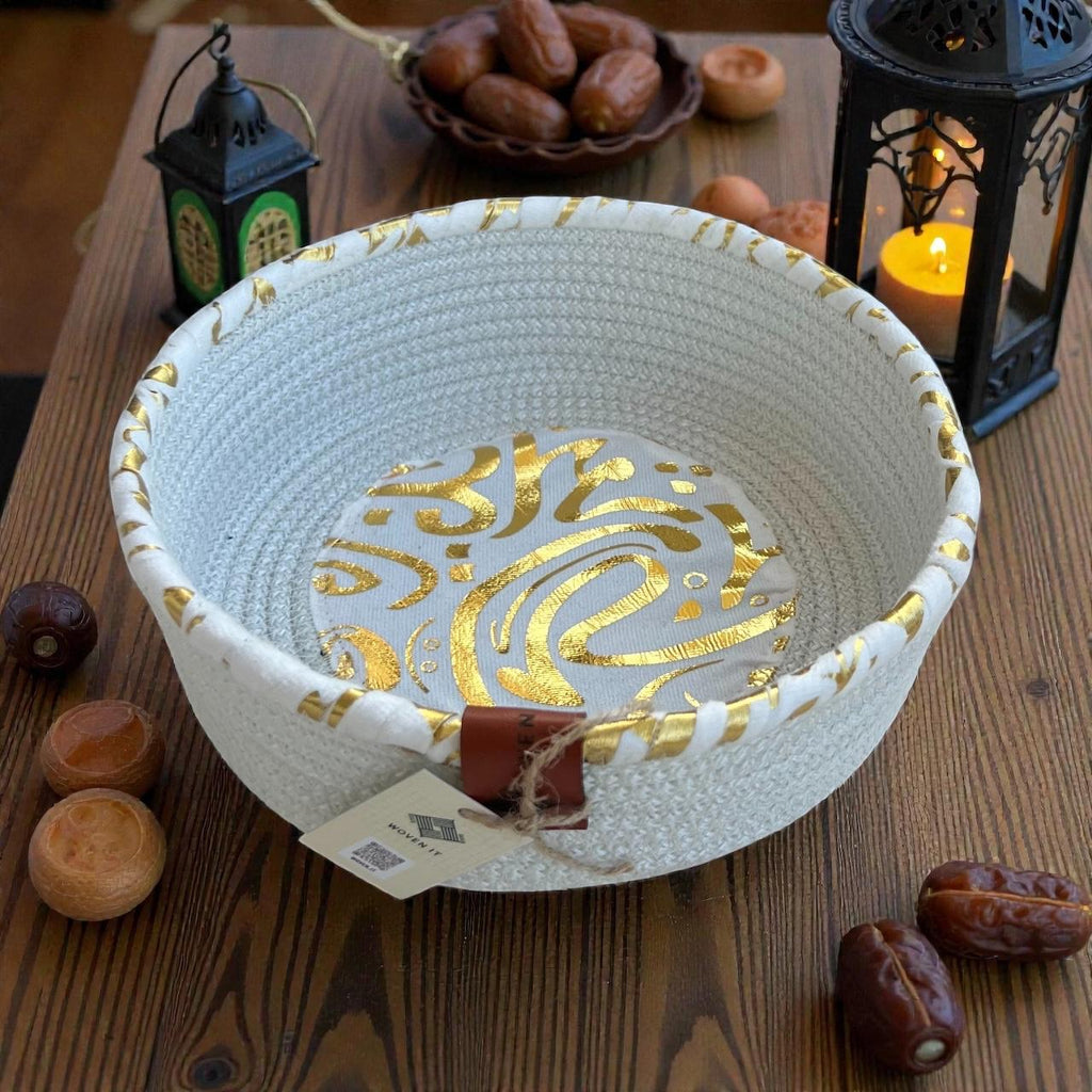 Ayla Woven Plate – White & Gold