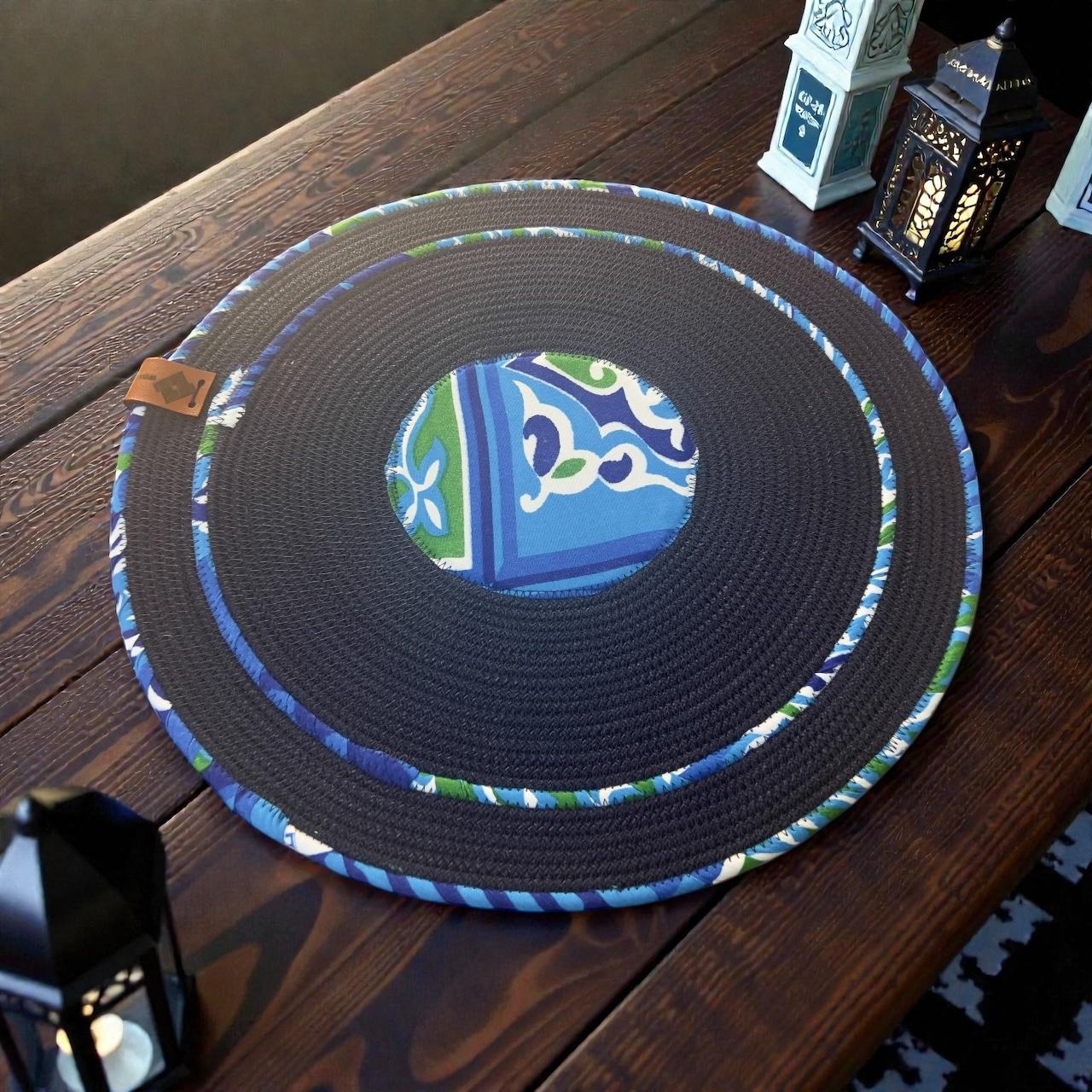 Luna Round Placemat