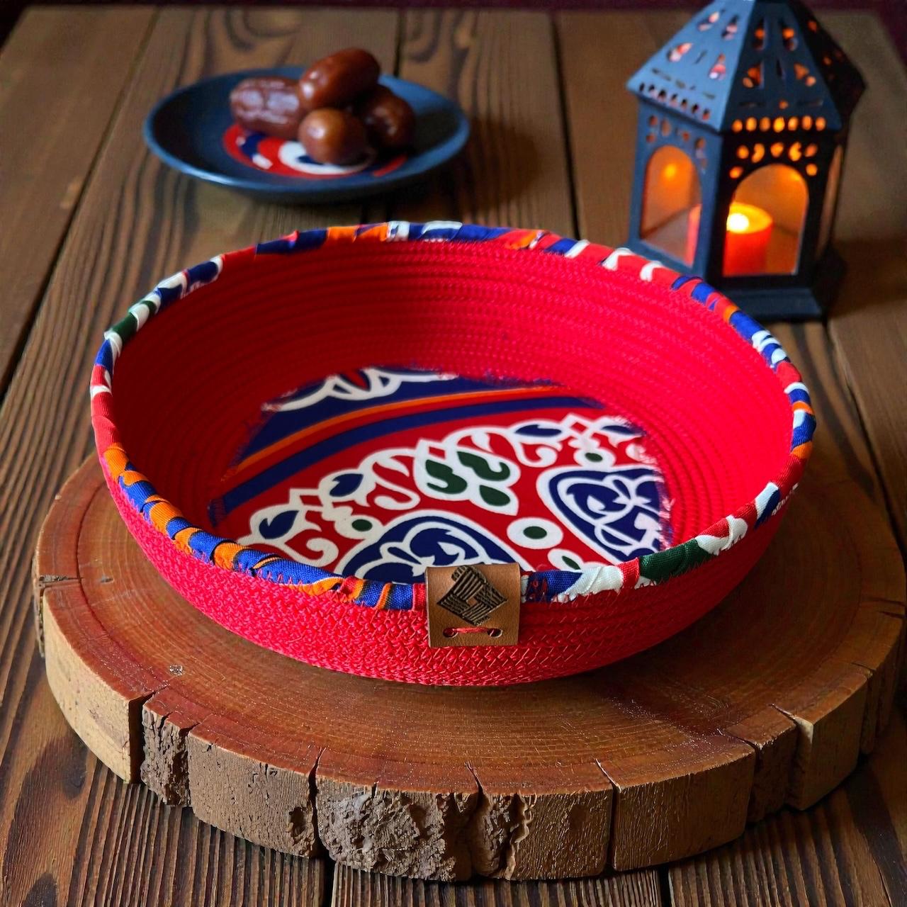 Ruvia Woven Plate