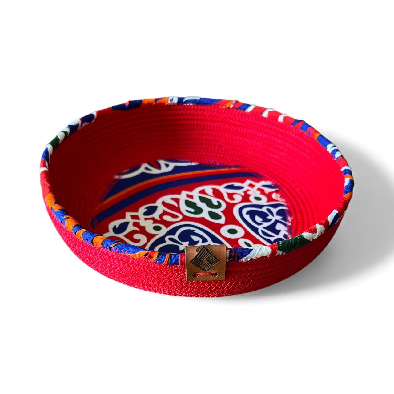 Ruvia Woven Plate