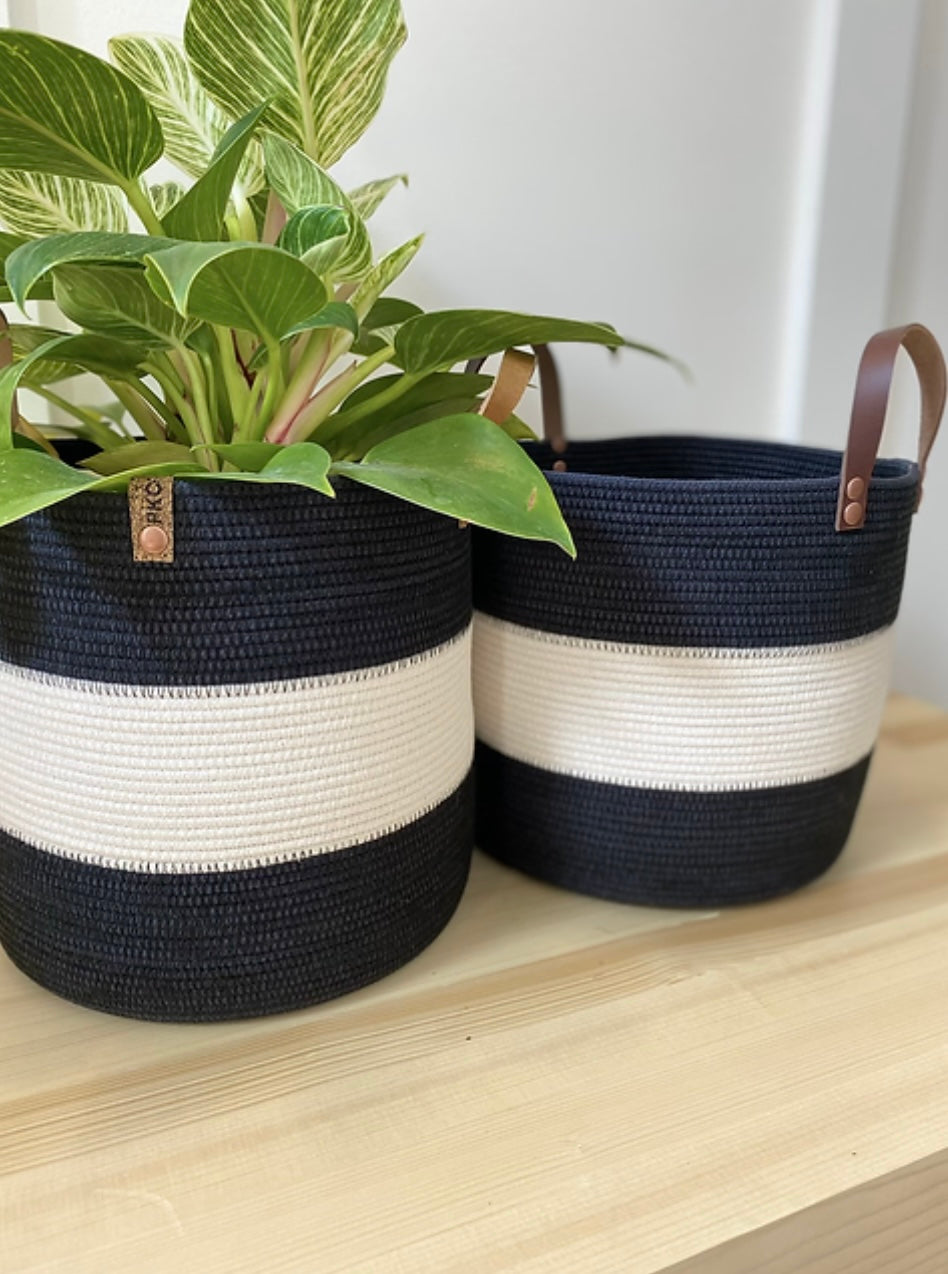 Nola Plant Pot