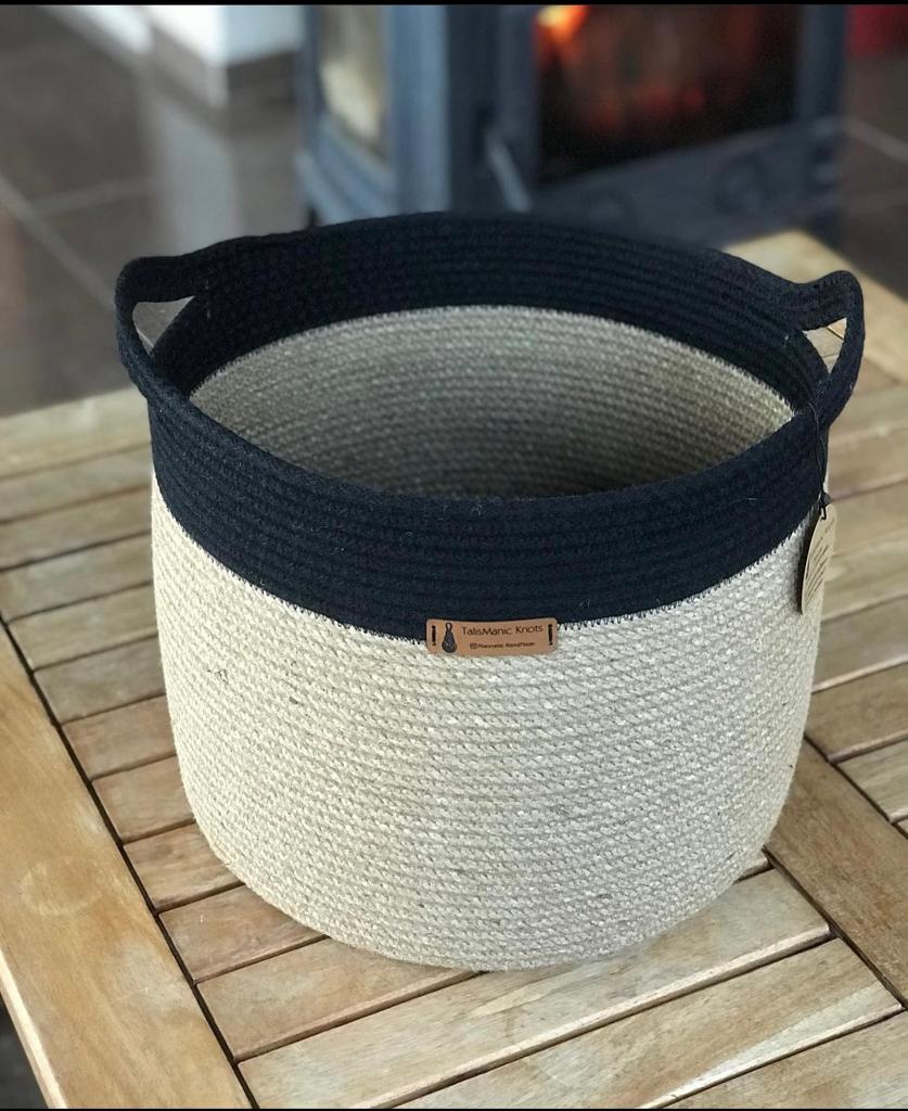 Jurae Plant Pot