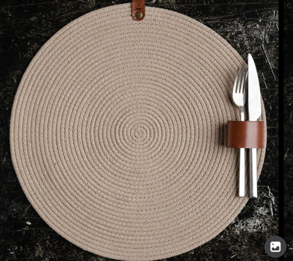 Mira Placemat