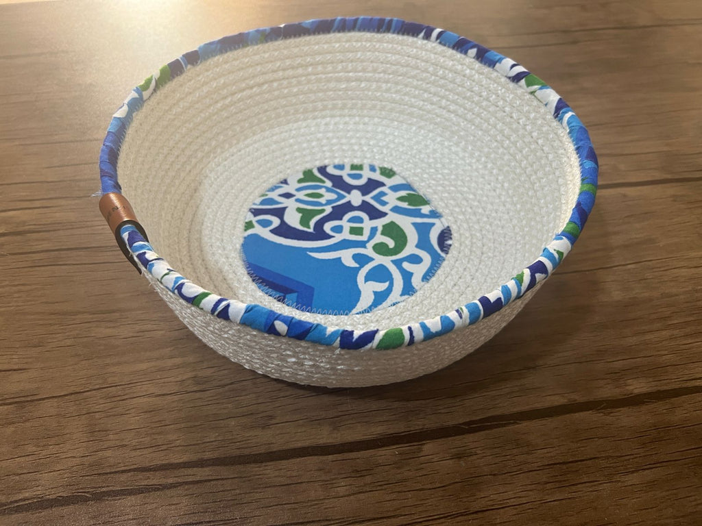 Ruvia Woven Plate