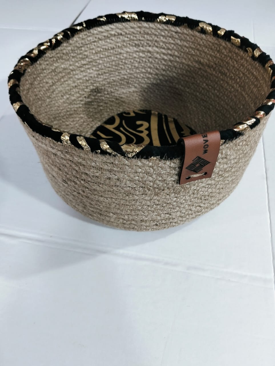 Nura Woven Basket – Black & Jute